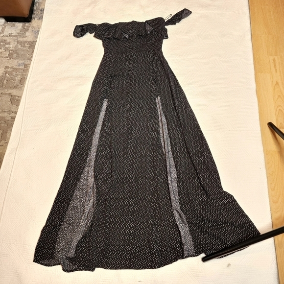 Skylar + madison maxi romper. - Picture 2 of 16